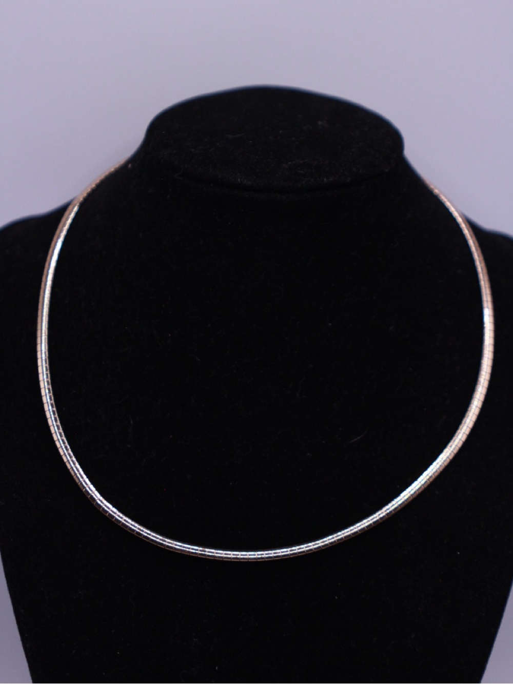 Elegant Rose Gold-tone Herringbone snake Choker fold over clasp 16”